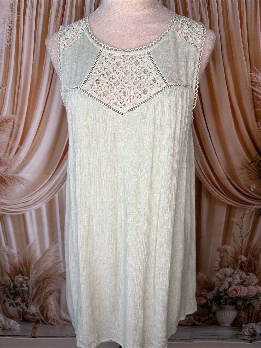 Altar'd State Mint Green Sleeveless Top